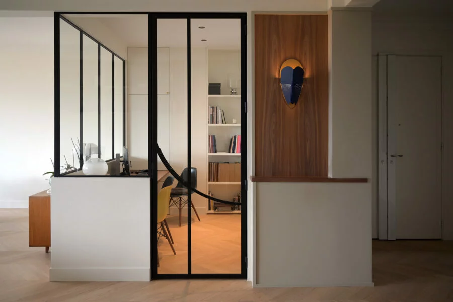 Porte fine Acier